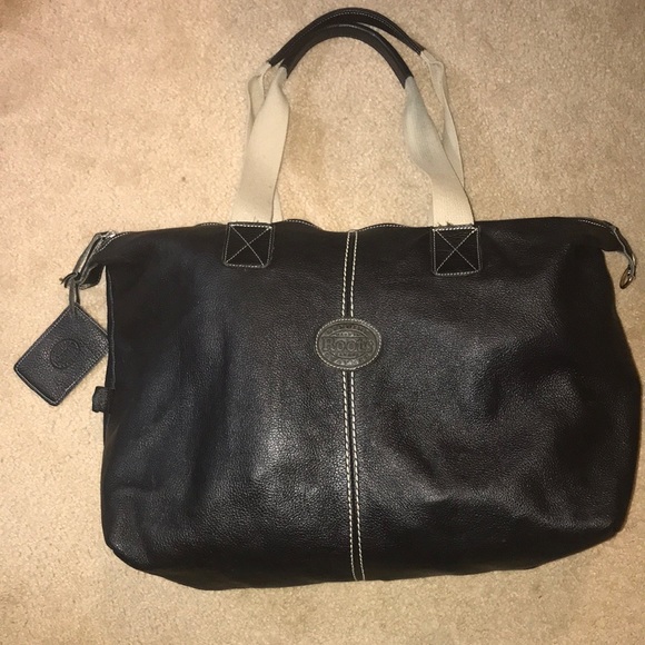 Roots Handbags - Vintage ROOTS XL Leather Weekend Overnight Duffle Gym Bag tote